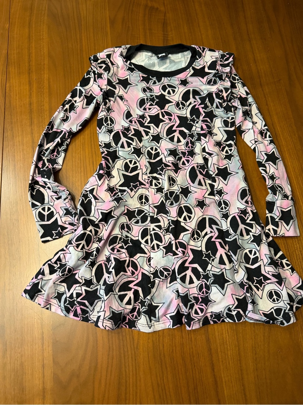 Girls' Long Sleeve Pink & Black Star Peace Dress